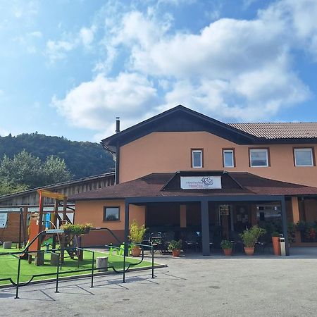 Rooms At Trimcek Sevnica Extérieur photo